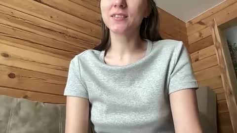 Snapshot of nursedoll chatting on October 2025 04:43:02 AM Ema online show from October 2025 04:43:02 AM