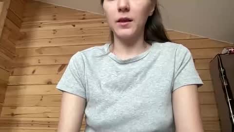 Snapshot of nursedoll chatting on October 2025 06:17:01 AM Ema online show from October 2025 06:17:01 AM