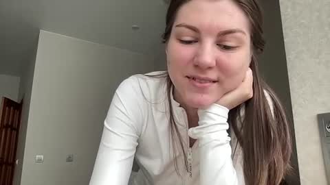 Snapshot of nursedoll chatting on April 2026 11:18:02 AM Ema online show from April 2026 11:18:02 AM