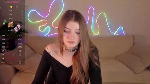 nutsy_kitty online show from February 2026 04:02:01 PM