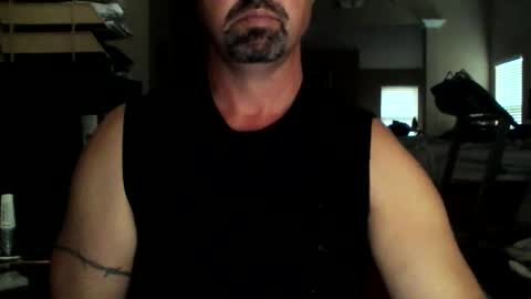 nvrenuff1979 online show from September 2025 11:32:01 AM