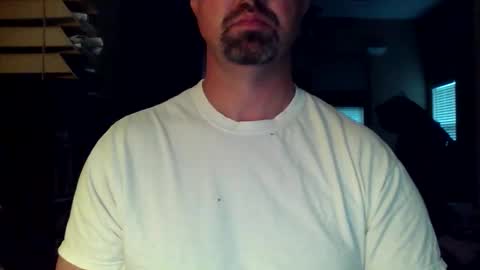 nvrenuff1979 online show from January 2026 01:27:02 PM