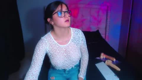 NyahMackenzie online show from December 2024 11:38:02 PM