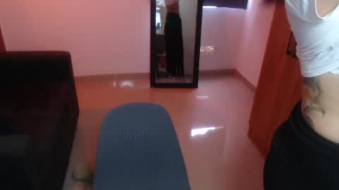 NyahMackenzie online show from May 2026 08:16:02 PM