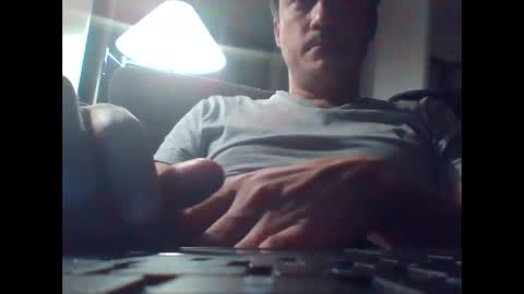 Snapshot of nycman83 chatting on December 2024 05:20:02 AM NYC man online show from December 2024 05:20:02 AM