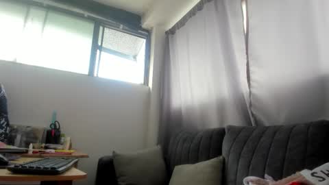 Snapshot of nykhor_paul chatting on November 2025 05:24:01 PM Vanessa online show from November 2025 05:24:01 PM