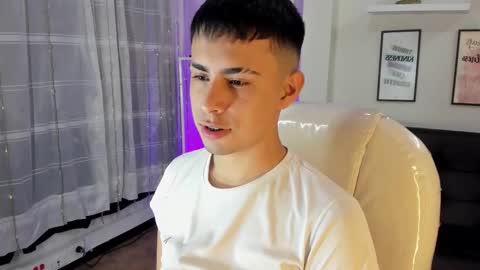 Snapshot of nyko_ds chatting on October 2025 04:35:02 AM nyko_ds online show from October 2025 04:35:02 AM