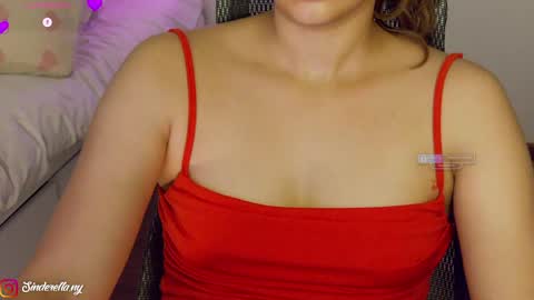 Nylaah online show from June 2026 01:40:01 AM