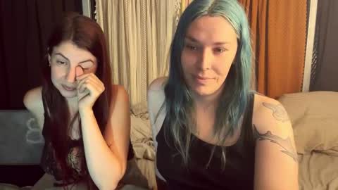 Snapshot of nympharabelle chatting on October 2025 08:10:01 AM Creamy Grapefruit online show from October 2025 08:10:01 AM