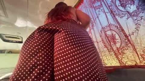 Snapshot of nympharabelle chatting on October 2025 06:03:01 AM Creamy Grapefruit online show from October 2025 06:03:01 AM