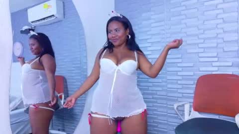 Snapshot of nympho_bff chatting on October 2025 09:16:02 PM nympho_bff online show from October 2025 09:16:02 PM