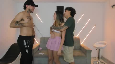 Snapshot of nympho_nathy_sophi chatting on February 2026 01:15:02 PM nympho_nathy_sophi online show from February 2026 01:15:02 PM