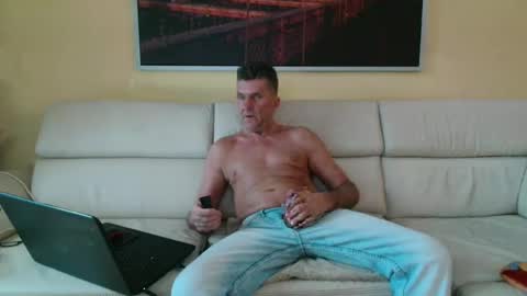 Snapshot of nymphomanboy chatting on January 2025 07:28:01 AM Marc online show from January 2025 07:28:01 AM