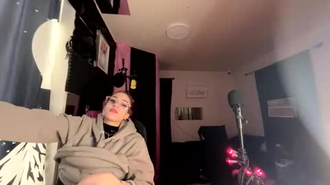 Snapshot of nymphomaticbaby chatting on February 2026 10:27:01 AM nymphomaticbaby online show from February 2026 10:27:01 AM