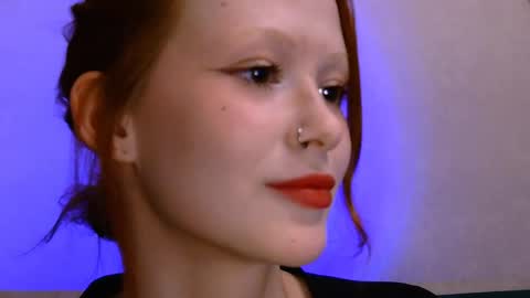 nyra_thira online show from April 2026 05:59:02 PM