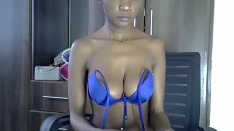 nyverra online show from May 2026 06:09:02 AM