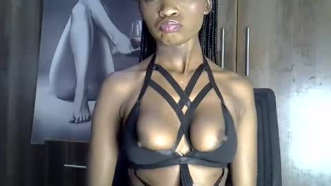 nyverra online show from June 2026 05:50:02 AM