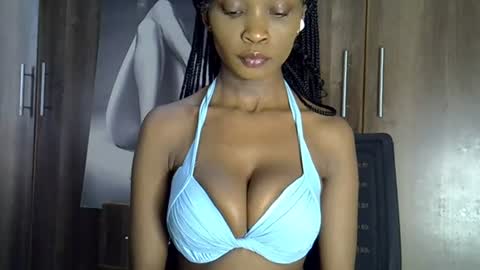 nyverra online show from June 2026 06:33:01 AM