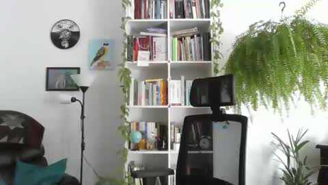 Nyx online show from February 2026 05:39:02 PM