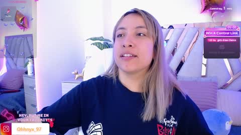 Alex   .    online show from January 2025 08:24:01 PM