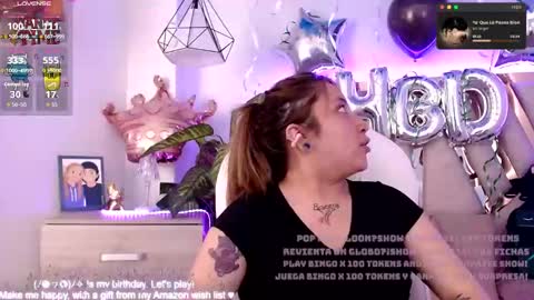 Alex   .    online show from October 2025 10:50:02 PM