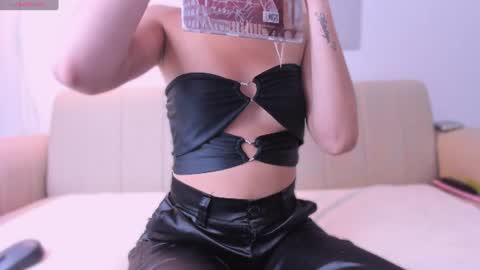 nyx_velvett online show from July 2026 09:32:02 PM