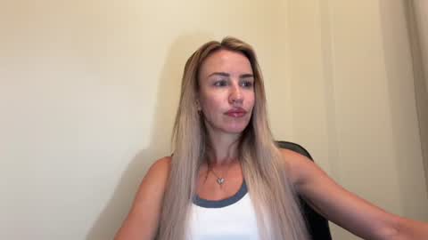 Anastasia online show from June 2026 07:05:02 AM