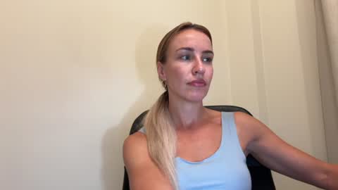 Anastasia online show from July 2026 07:09:01 PM