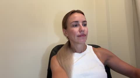 Anastasia online show from July 2026 07:15:02 AM