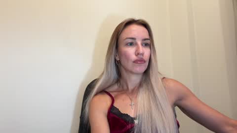 Anastasia online show from July 2026 07:02:02 AM