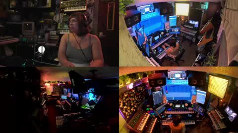 Snapshot of nyxraven chatting on January 2025 11:56:01 AM NyxRaven online show from January 2025 11:56:01 AM