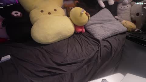 Snapshot of nyxraven chatting on November 2025 07:35:02 PM NyxRaven online show from November 2025 07:35:02 PM