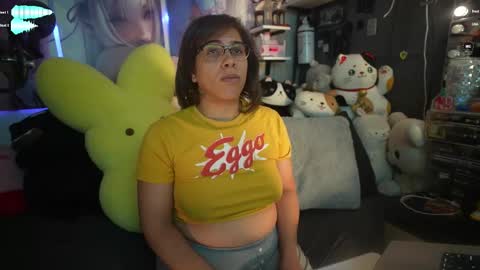 Snapshot of nyxraven chatting on December 2025 10:59:02 PM NyxRaven online show from December 2025 10:59:02 PM