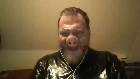 obesepervpiggy89 online show from May 2026 01:11:02 AM