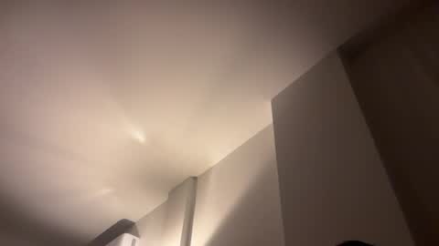 obscuramilf online show from July 2026 09:11:01 PM