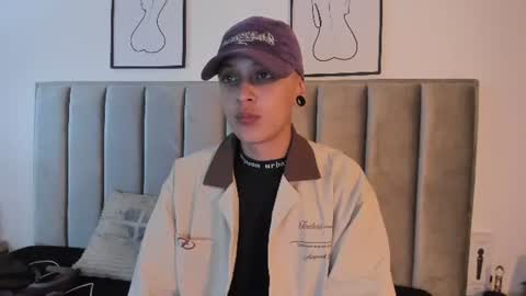 Sara Help me reach 1000 followers online show from July 2026 07:26:02 PM