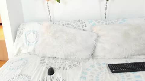 oceaan_lady online show from December 2025 01:49:01 PM