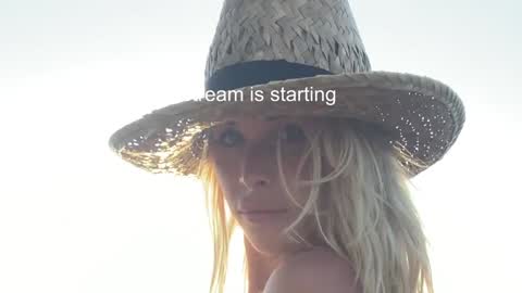 Snapshot of ocicat chatting on January 2025 10:45:02 PM hi im Janasmall boobs big heart warm pussy online show from January 2025 10:45:02 PM