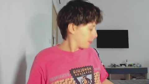 Snapshot of octopussy69x chatting on January 2026 07:55:01 AM Evie online show from January 2026 07:55:01 AM