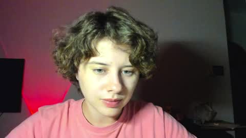 Evie online show from April 2026 05:03:02 PM