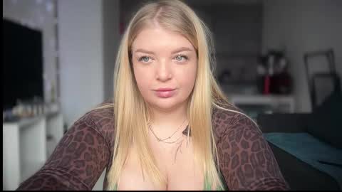 Snapshot of odriolsen chatting on February 2026 08:52:02 AM Odri online show from February 2026 08:52:02 AM