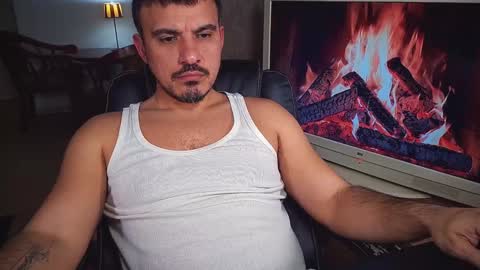 officeman7 online show from February 2025 04:32:02 PM