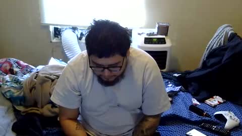 Snapshot of oflores77 chatting on October 2025 01:51:02 PM oscar flores online show from October 2025 01:51:02 PM