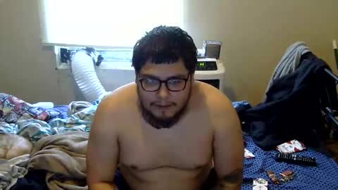 Snapshot of oflores77 chatting on October 2025 01:17:01 PM oscar flores online show from October 2025 01:17:01 PM