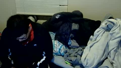 Snapshot of oflores77 chatting on December 2025 11:37:01 AM oscar flores online show from December 2025 11:37:01 AM