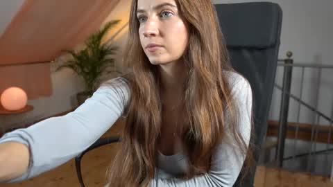 Snapshot of oh__lola chatting on November 2025 05:46:02 PM Lola online show from November 2025 05:46:02 PM