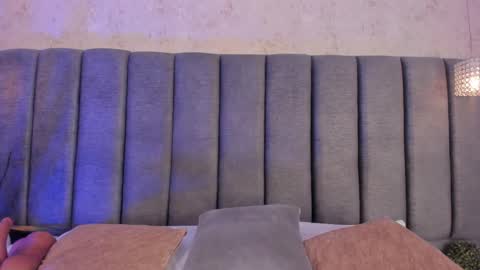 Holly online show from February 2025 07:51:01 PM