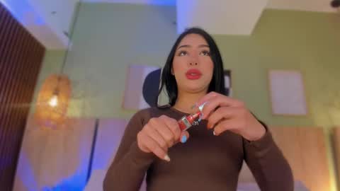 Holly online show from September 2025 11:48:01 AM