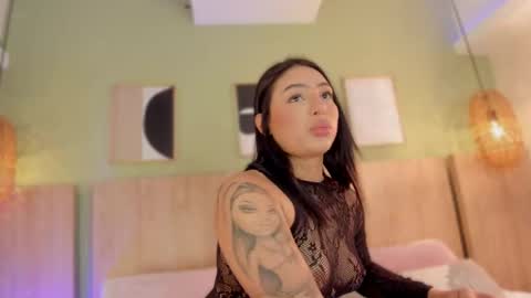 Holly online show from February 2026 11:17:01 AM