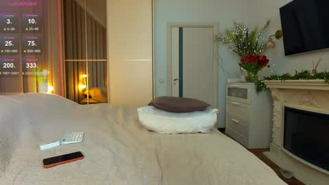 Julie online show from March 2026 08:26:33 AM